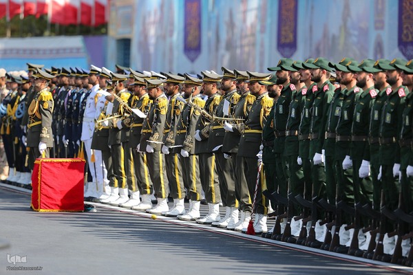 مراسم مشترک دانش‌آموختگی دانشجویان دانشگاه‌های افسری نیروهای مسلح