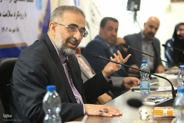 دکتر محمدهادی همایون