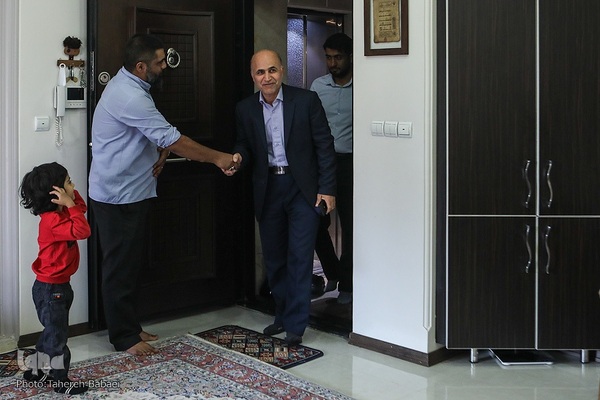 دیدار جامعه قرآنی با خانواده شهید حسين كربلايي