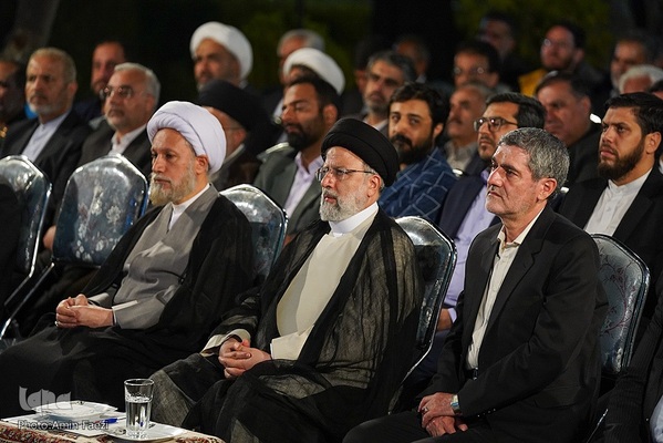 حضور رئیس‌جمهور در حافظیه