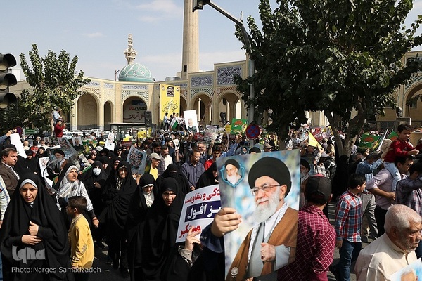 راهپیمایی مردم ایران به شکرانه حماسه‌ مقاومت