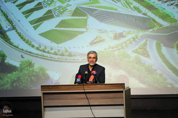 نشست معرفی فعالیت‌های باغ کتاب تهران