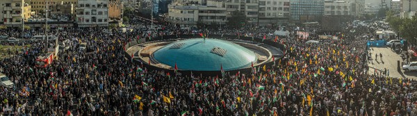 اجتماع عظیم مردم تهران در واکنش به جنایت رژیم صهیونیستی در غزه در میدان انقلاب