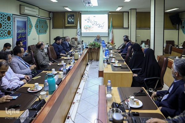 نشست لبیک جامعه قرآنی به ندای قدس