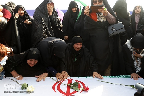 بازگشت پیکر‌های ۲۲ شهید دفاع مقدس به وطن