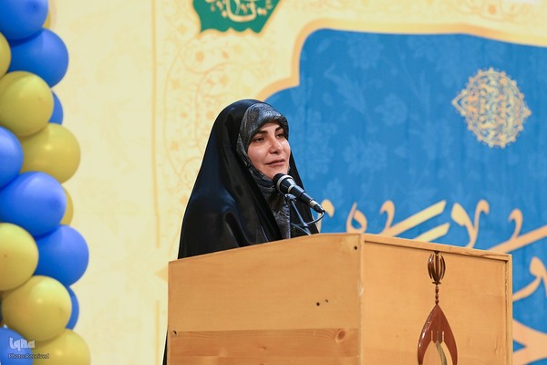 کرسی تلاوت بانوان در آستان عبدالعظیم(ع)