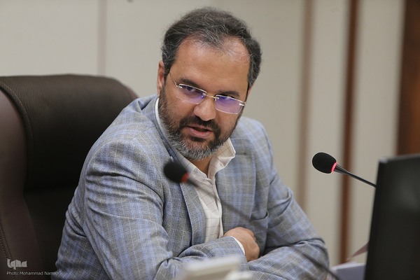 علیرضا معاف معاون قرآن و عترت وزیر فرهنگ و ارشاد اسلامی در نشست کمیسیون تبلیغ و ترویج قرآن کریم