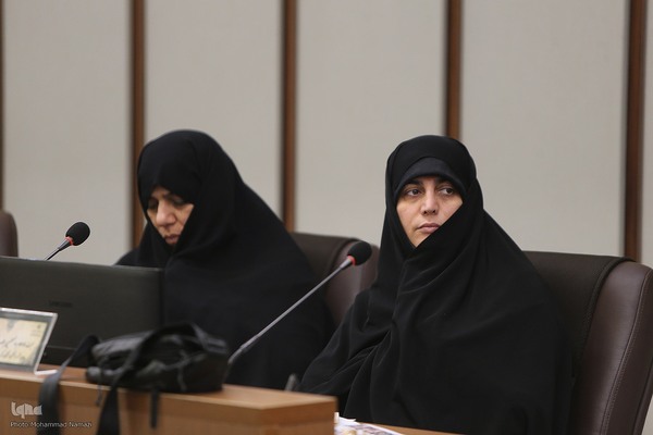 نشست کمیسیون تبلیغ و ترویج قرآن کریم