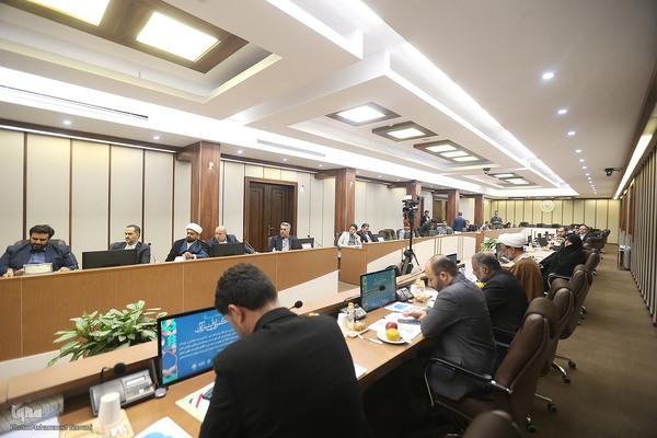 نشست کمیسیون تبلیغ و ترویج قرآن کریم