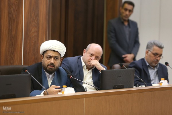 نشست کمیسیون تبلیغ و ترویج قرآن کریم