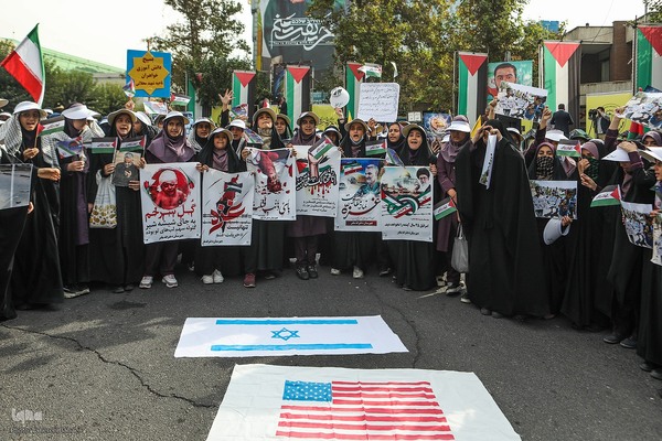 تجمع دانش‌آموزان تهرانی در حمایت از مردم مظلوم فلسطین