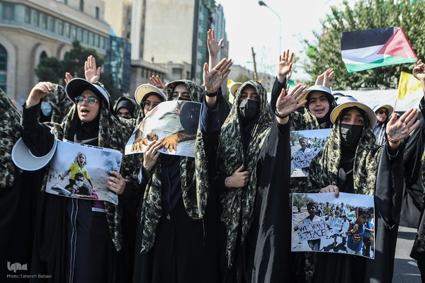 تجمع دانش‌آموزان تهرانی در حمایت از مردم مظلوم فلسطین