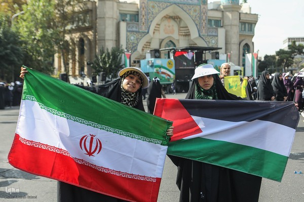 تجمع دانش‌آموزان تهرانی در حمایت از مردم مظلوم فلسطین