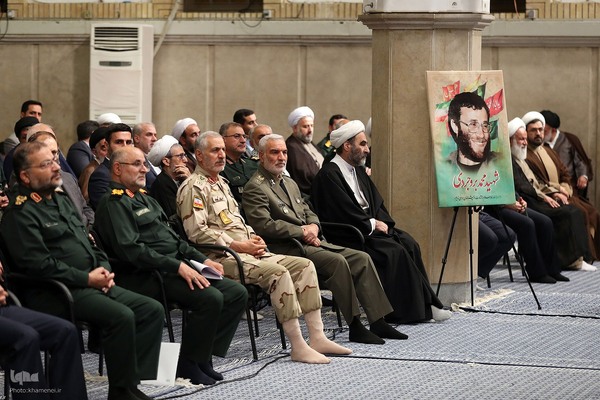 دیدار اعضای کنگره بزرگداشت شهدای استان لرستان با رهبر انقلاب