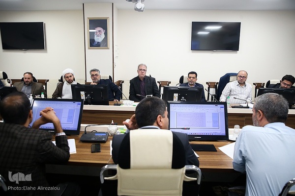 جلسه مجمع مشورتی شورای هماهنگی فعالیت‌های قرآنی دانشگاه‌ها