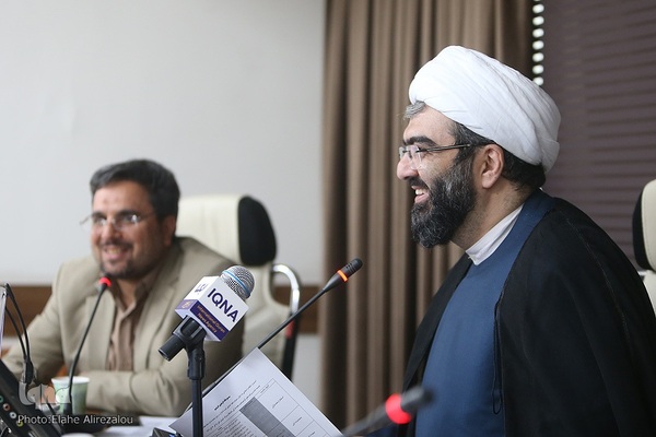 جلسه مجمع مشورتی شورای هماهنگی فعالیت‌های قرآنی دانشگاه‌ها