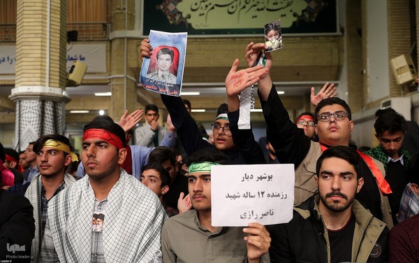 دیدار دانش‌آموزان و دانشجویان