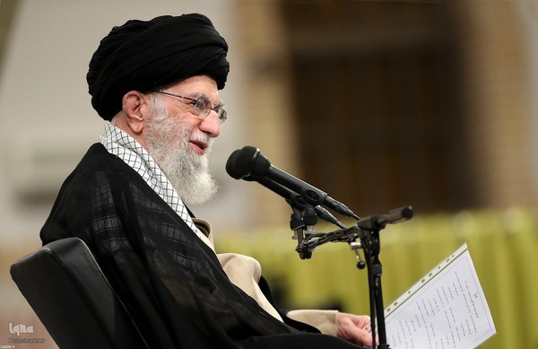 دیدار دانش‌آموزان و دانشجویان