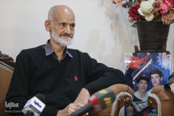 دیدار جامعه قرآنی با خانواده شهیدان ابراهیم