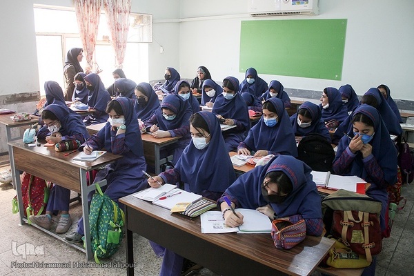 روزی به نام آینده‌سازان ایران