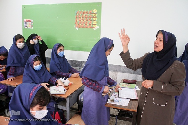 روزی به نام آینده‌سازان ایران