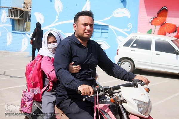 روزی به نام آینده‌سازان ایران