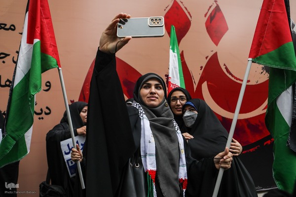 مراسم یوم‌الله ۱۳ آبان در تهران2