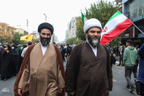 مراسم یوم‌الله ۱۳ آبان در تهران2