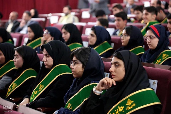 مراسم اعطای شصت و یکمین جایزه البرز