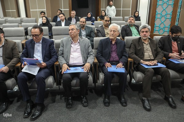 آیین رونمایی از مجموعه کتاب‎های سلول‎های بنیادی پزشکی بازساختی