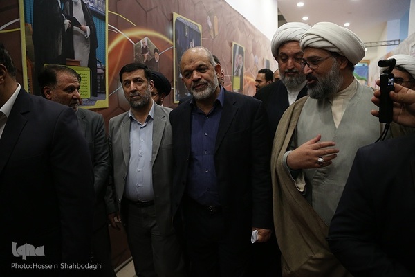 افتتاحیه نمایشگاه روایت پیشرفت