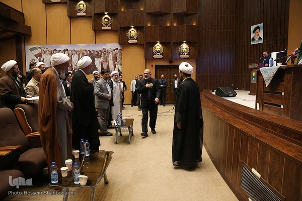 افتتاحیه نمایشگاه روایت پیشرفت