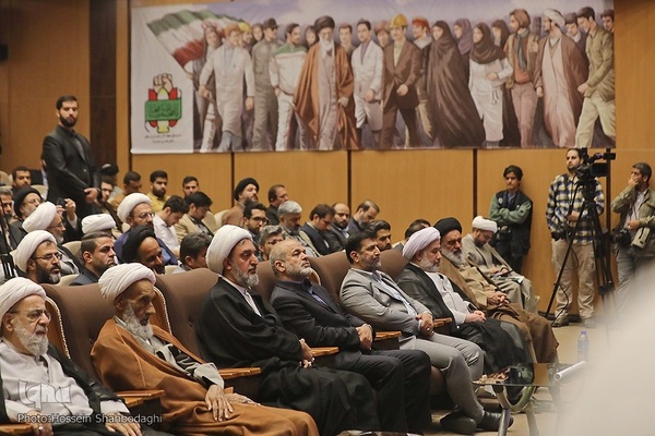 افتتاحیه نمایشگاه روایت پیشرفت