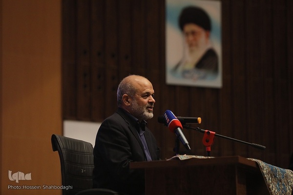 افتتاحیه نمایشگاه روایت پیشرفت