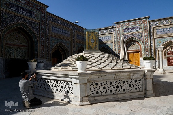 نگاهی به کتابخانه آستان قدس رضوی