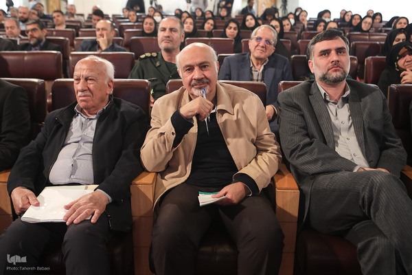 نشست کتاب ماندگار