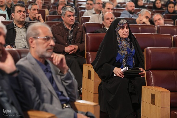 نشست کتاب ماندگار