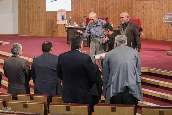 نشست کتاب ماندگار