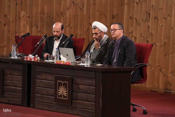 نشست کتاب ماندگار