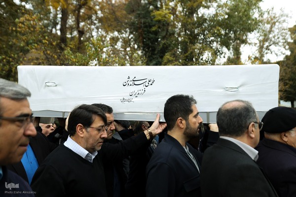 تشییع پیکر زنده‌یاد دکتر محمدعلی اسلامی ندوشن در دانشگاه تهران