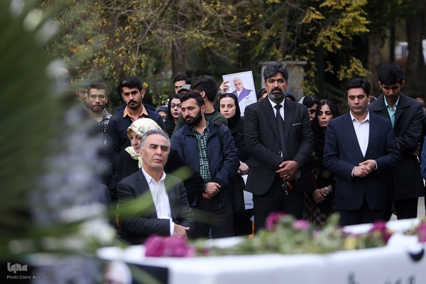 تشییع پیکر زنده‌یاد دکتر محمدعلی اسلامی ندوشن در دانشگاه تهران