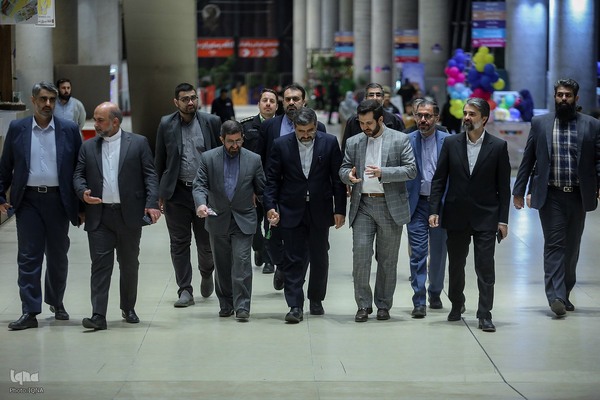 نخستین جایزه کتاب مداحان مولف و شب شعر حماسه مظلومیت و اقتدار