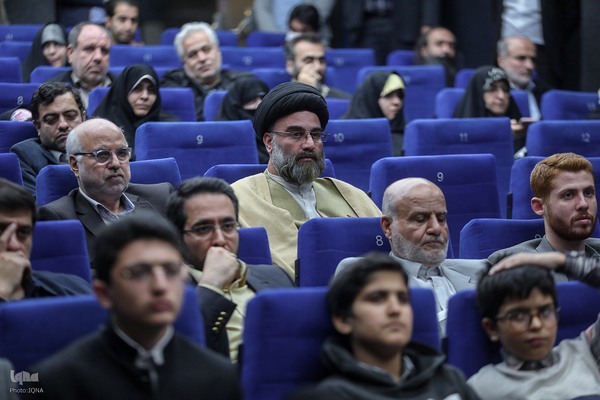 نخستین جایزه کتاب مداحان مولف و شب شعر حماسه مظلومیت و اقتدار