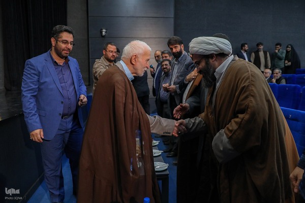 نخستین جایزه کتاب مداحان مولف و شب شعر حماسه مظلومیت و اقتدار