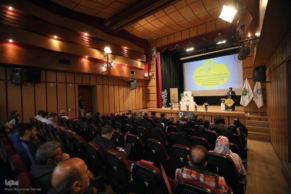 آئین رونمایی از تولیدات بنیاد فرهنگی روایت فتح