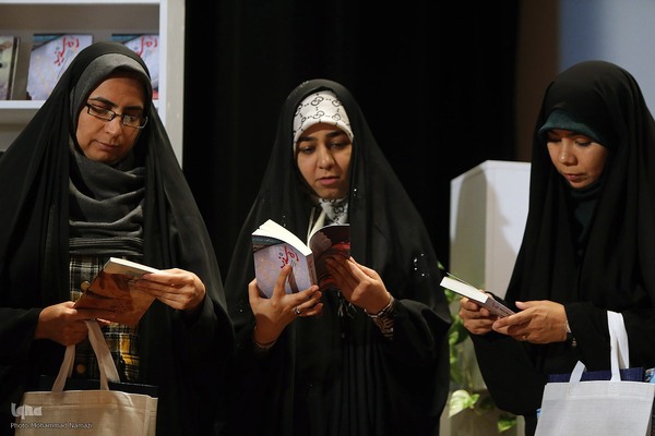 آئین رونمایی از تولیدات بنیاد فرهنگی روایت فتح