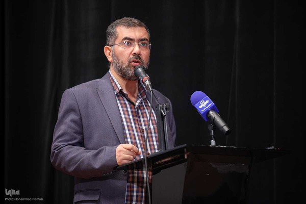 آئین رونمایی از تولیدات بنیاد فرهنگی روایت فتح