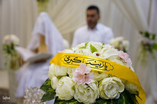مراسم عقد زوجین در جوار حرم حضرت شاهچراغ(ع)
