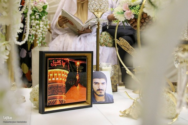 مراسم عقد زوجین در جوار حرم حضرت شاهچراغ(ع)