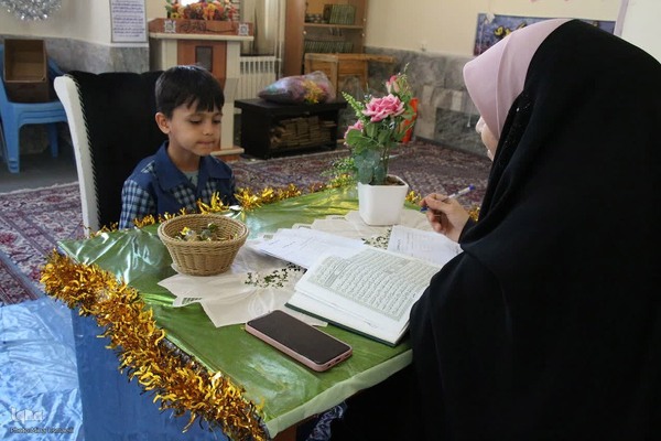 یک روز تحصیلی در دبستان قرآنی بقیة‌الله(عج) اراک